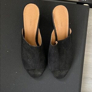 14th & Union Black Open-Toe Heels